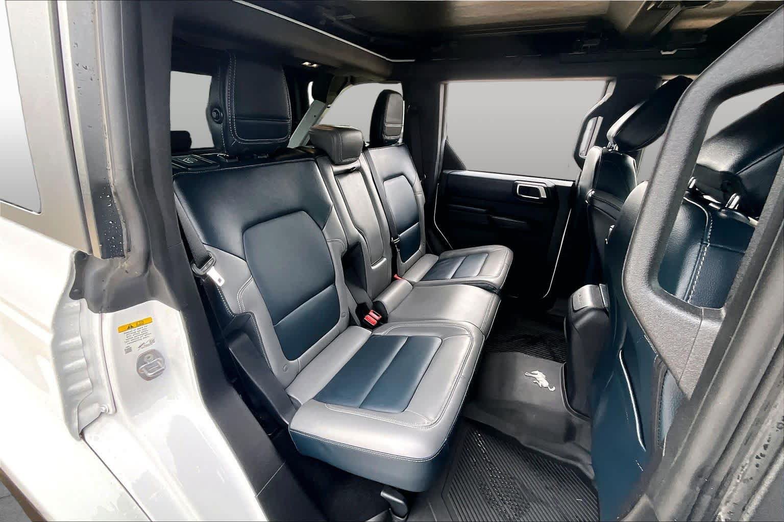 Used 2024 Ford Bronco Outer Banks AWD/4WD image 20