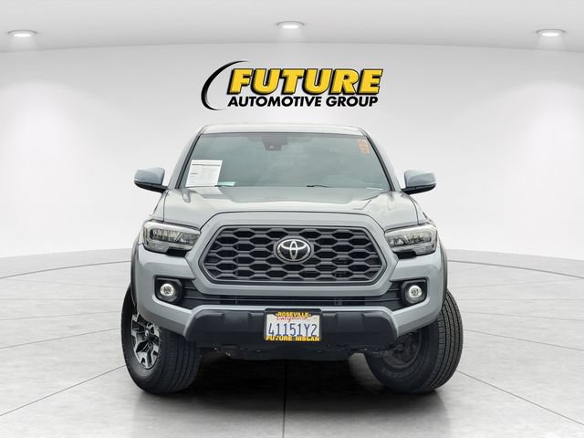 Used 2020 Toyota Tacoma TRD Off-Road w/ TRD Premium Off Road Package RWD image 2