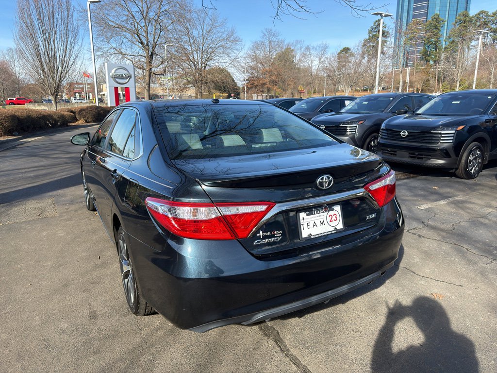 Used 2015 Toyota Camry XSE image 5