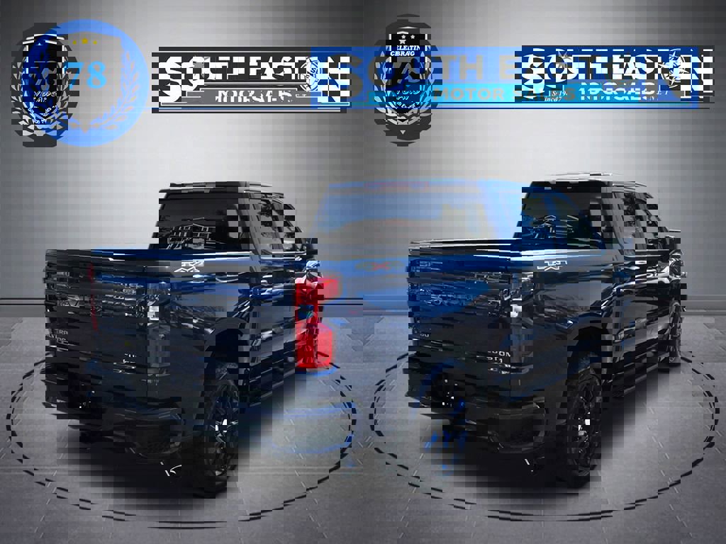 Used 2020 Chevrolet Silverado 1500 Custom w/ Custom Value Package image 6