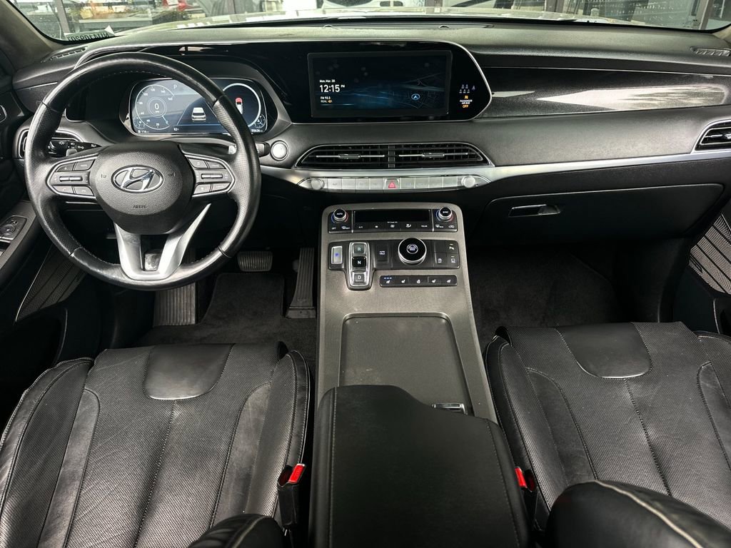 Used 2022 Hyundai Palisade Calligraphy w/ Winter Package image 13