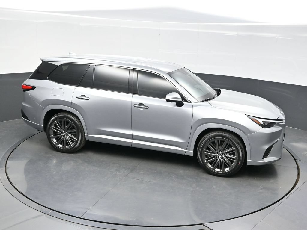 Used 2024 Lexus TX 550h AWD Plug-In Hybrid w/ Technology Package image 47
