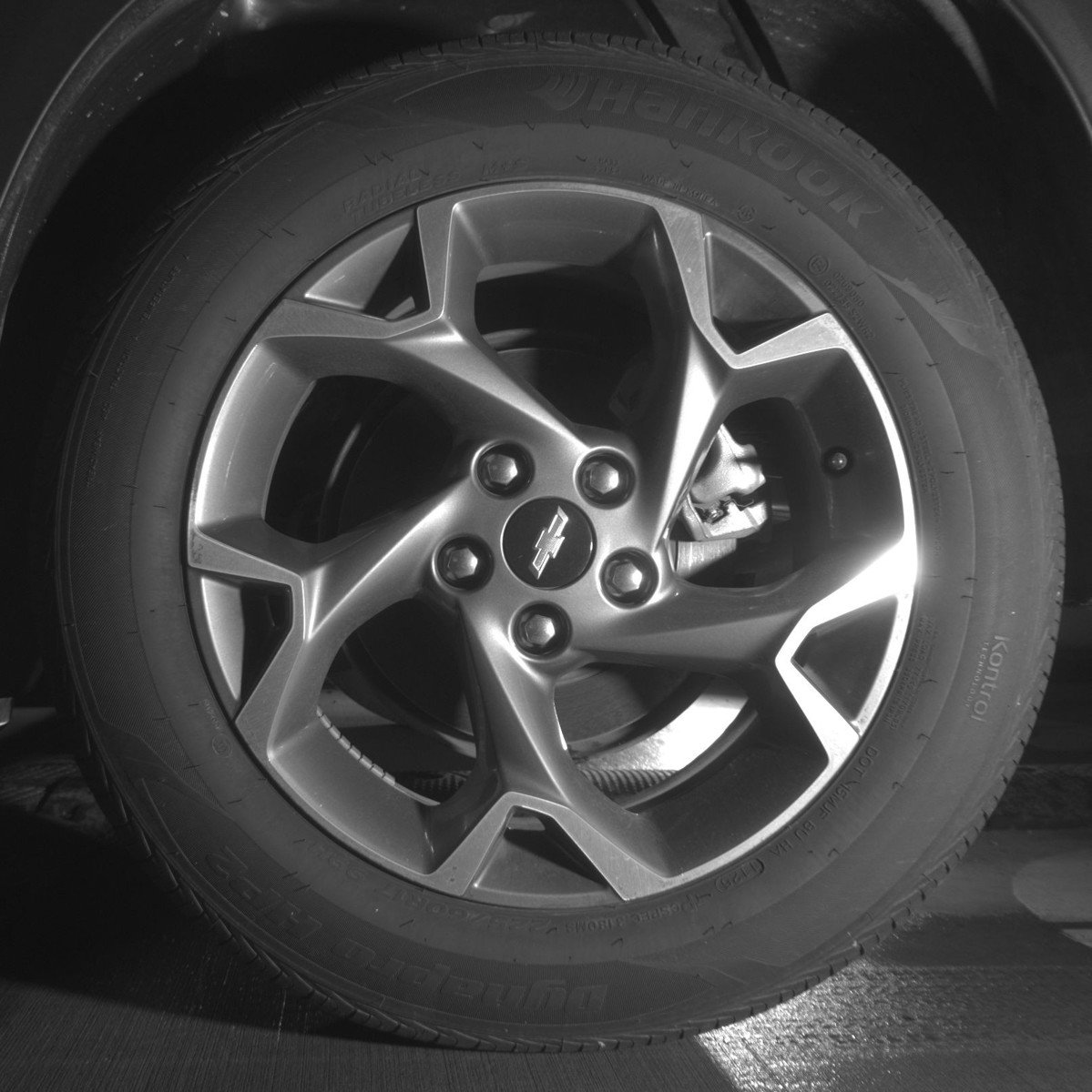 Used 2025 Chevrolet Trax LT w/ LT Convenience Package FWD image 14