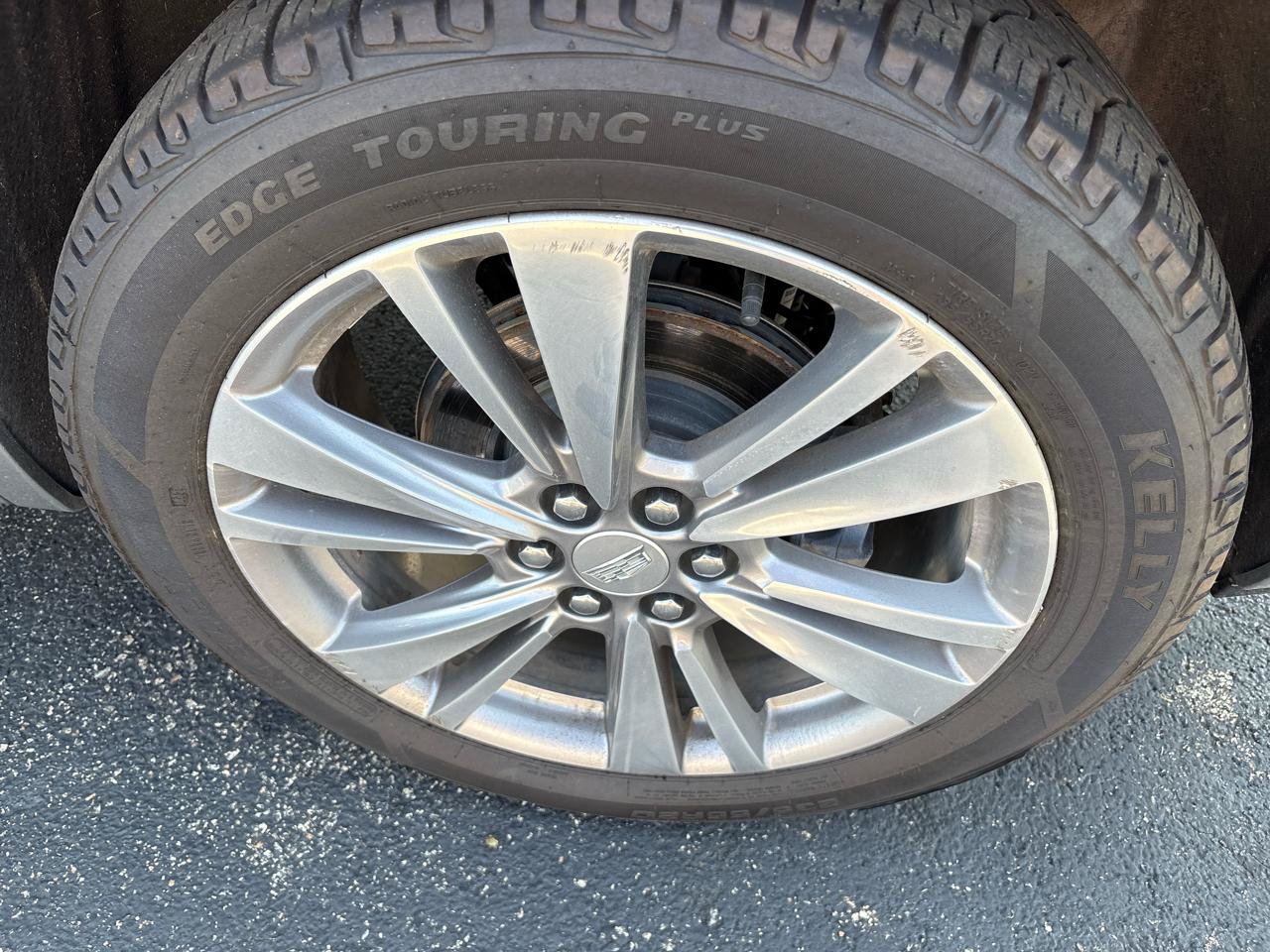 Used 2024 Cadillac XT6 Premium Luxury w/ LPO, Floor Liner Package AWD/4WD image 13