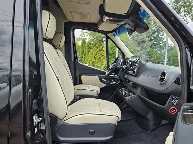 New 2024 Mercedes-Benz Sprinter 3500 image 17