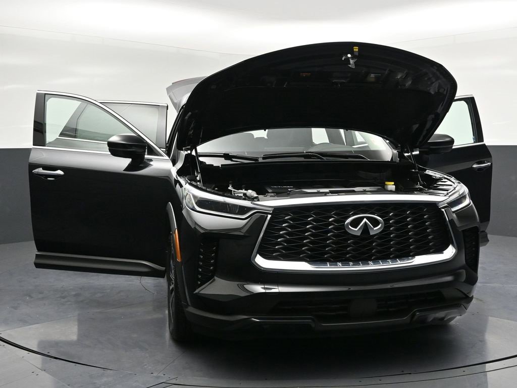 Certified 2025 INFINITI QX60 Pure image 39