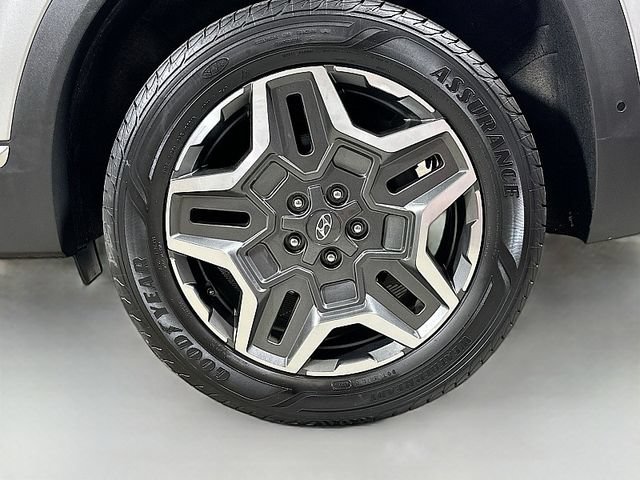 Used 2022 Hyundai Santa Fe Limited AWD/4WD image 34