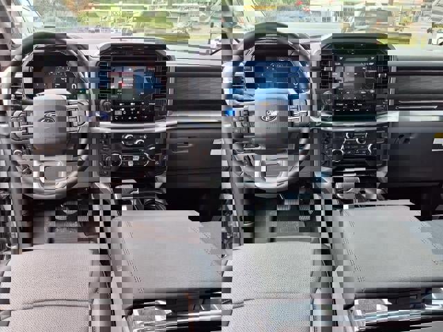 New 2025 Ford F150 Lariat w/ Equipment Group 501A Mid image 17
