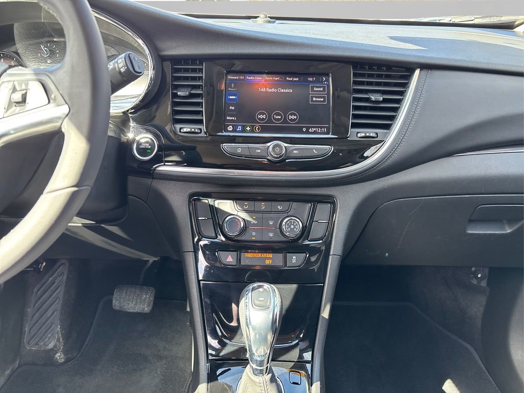 Used 2022 Buick Encore Preferred w/ Safety Package image 19