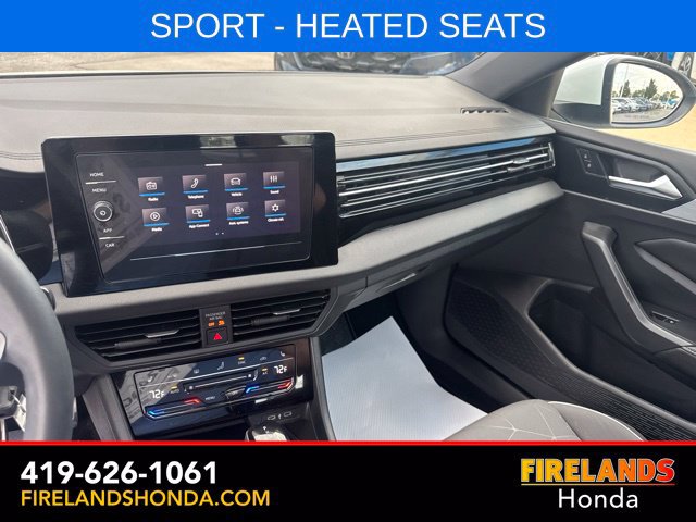 Used 2026 Volkswagen Jetta Sport FWD image 19