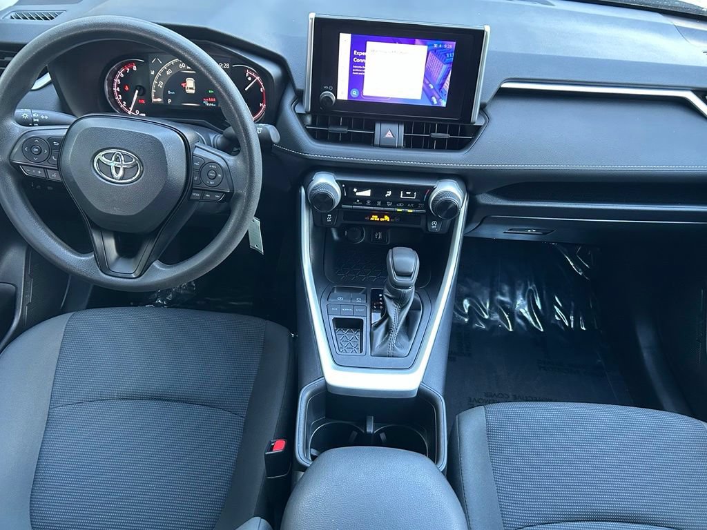 Used 2024 Toyota RAV4 LE FWD image 10