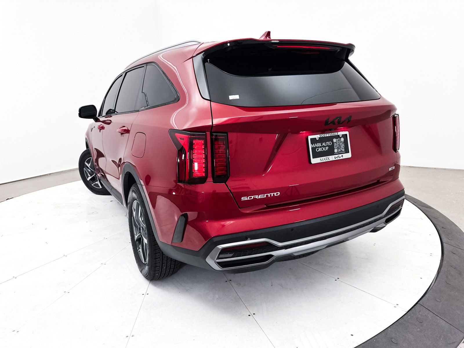 Certified 2023 Kia Sorento EX w/ Panoramic Sunroof Package FWD image 8