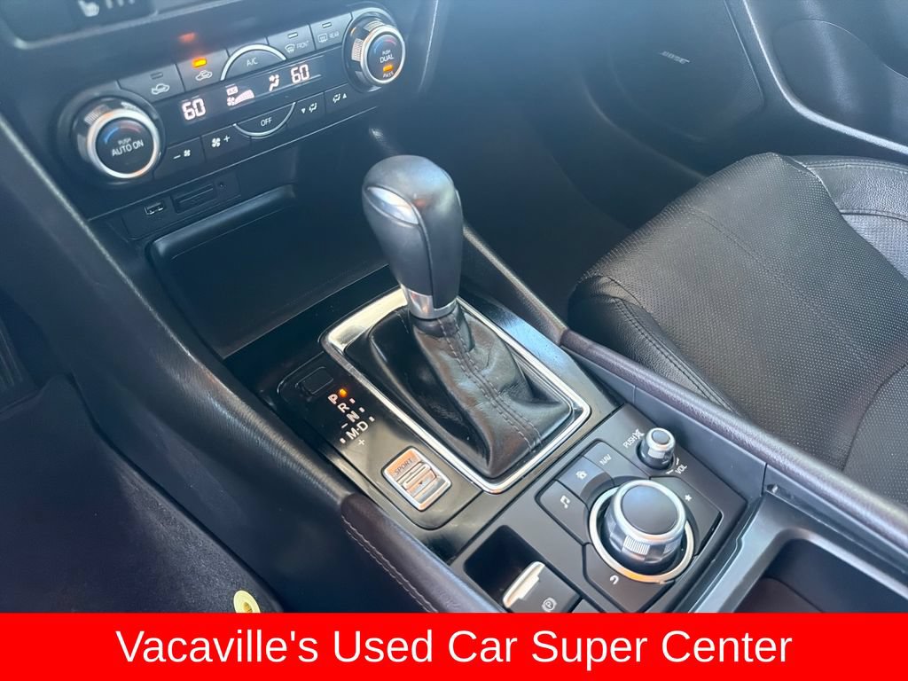 Used 2017 MAZDA MAZDA3 Grand Touring FWD image 22