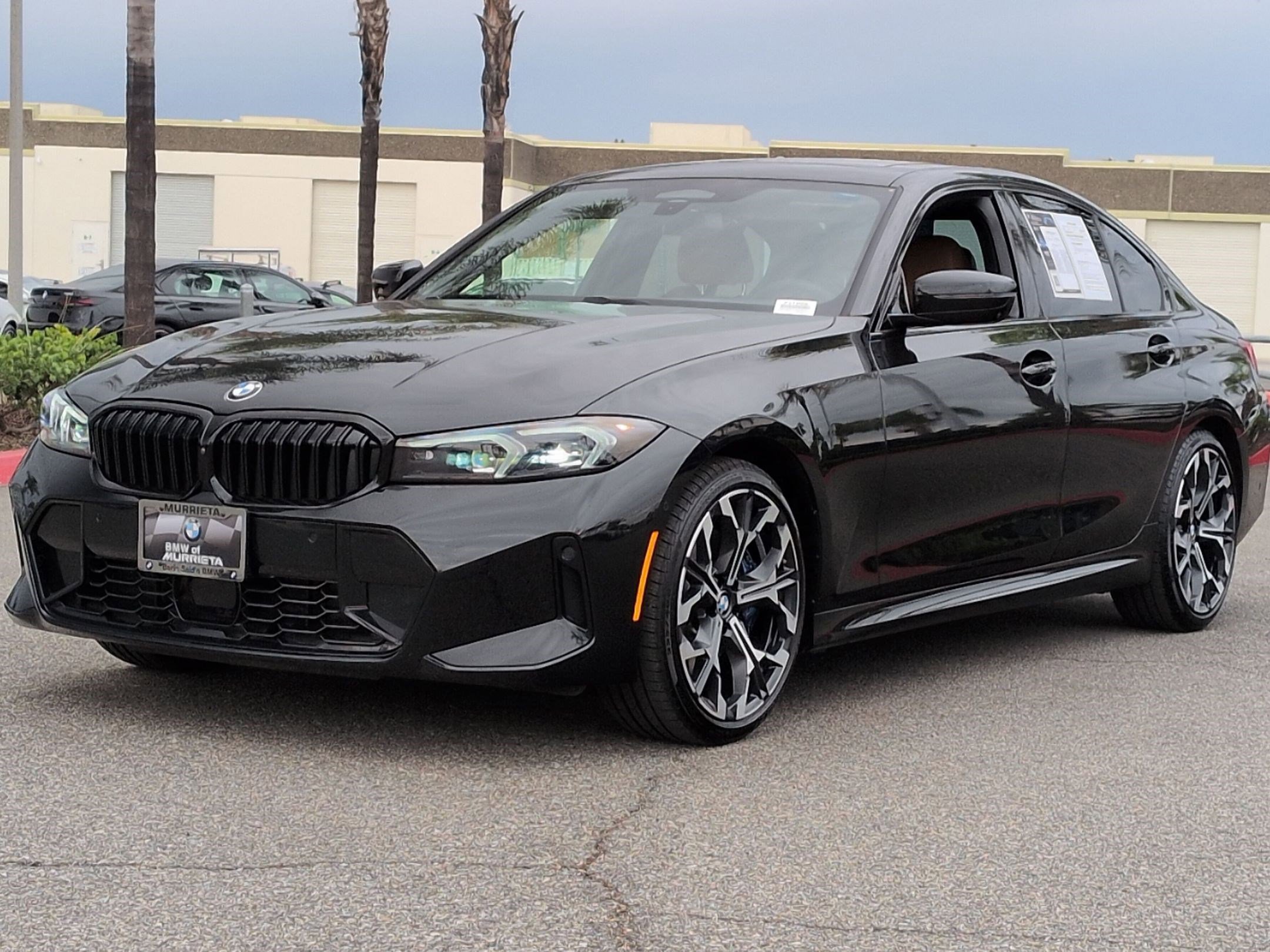 Used 2025 BMW 330i Sedan w/ M Sport Package image 5