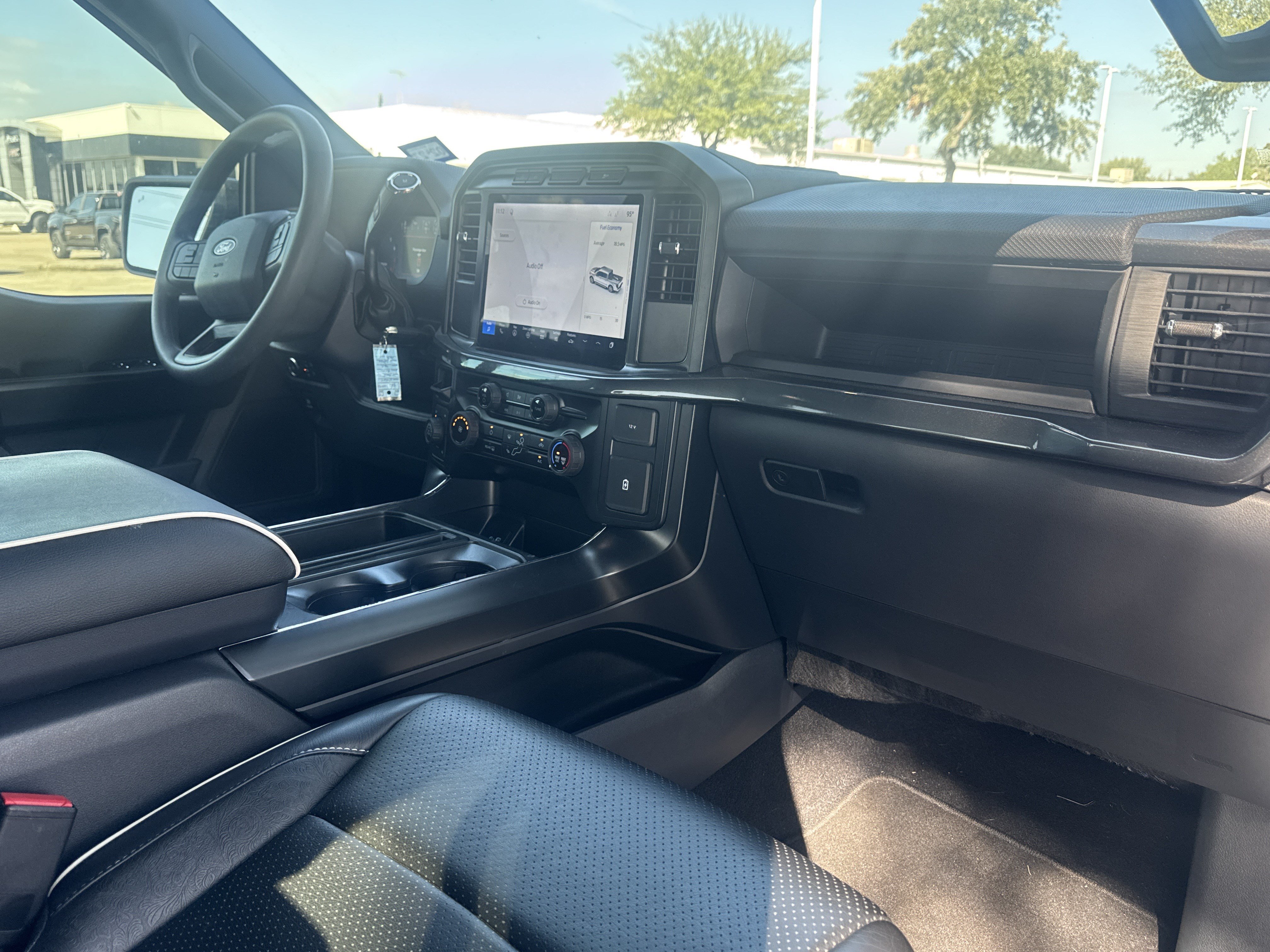 Used 2024 Ford F150 STX AWD/4WD image 13