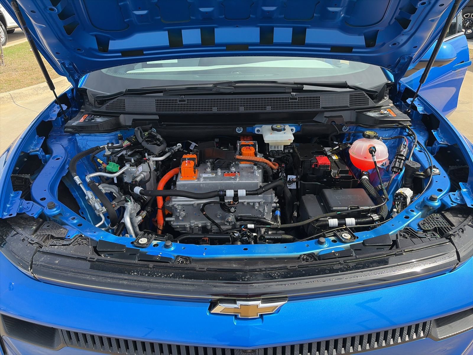 Used 2026 Chevrolet Equinox EV LT image 23