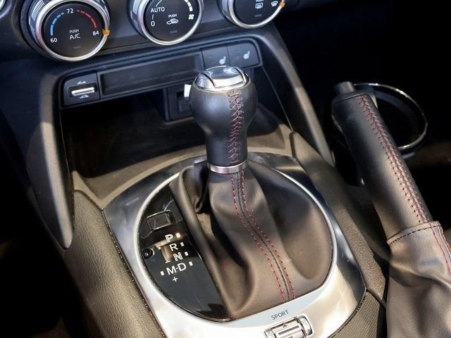 Used 2019 MAZDA MX-5 Miata RF Grand Touring RWD image 17