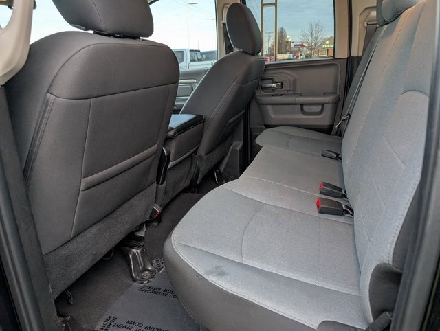 Used 2024 RAM 1500 Classic SLT image 11