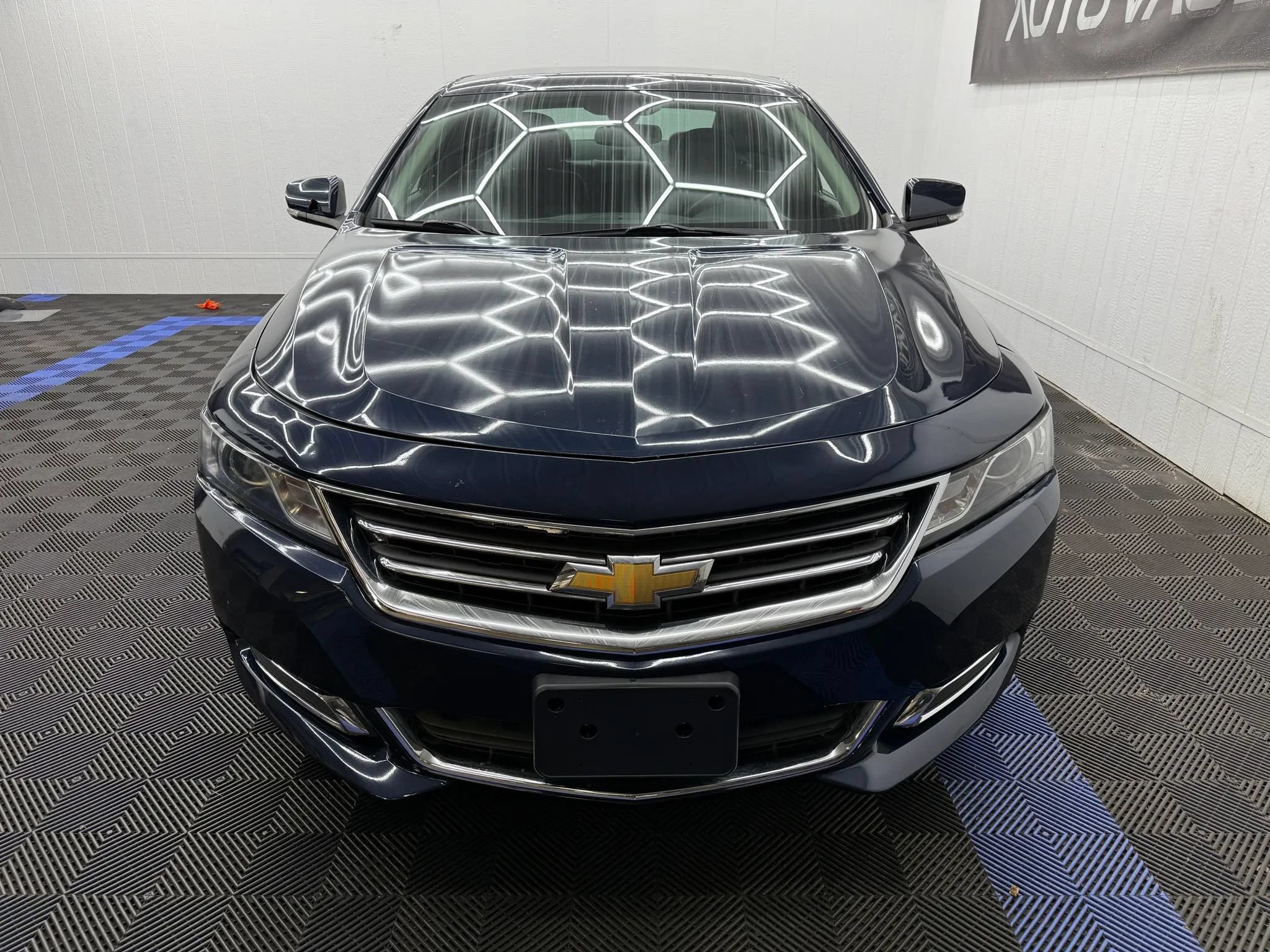 Used 2017 Chevrolet Impala LT FWD image 4