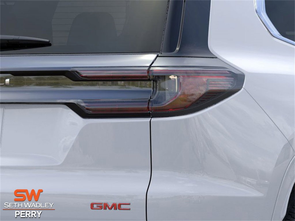 New 2026 GMC Acadia Denali w/ Super Cruise Package image 11