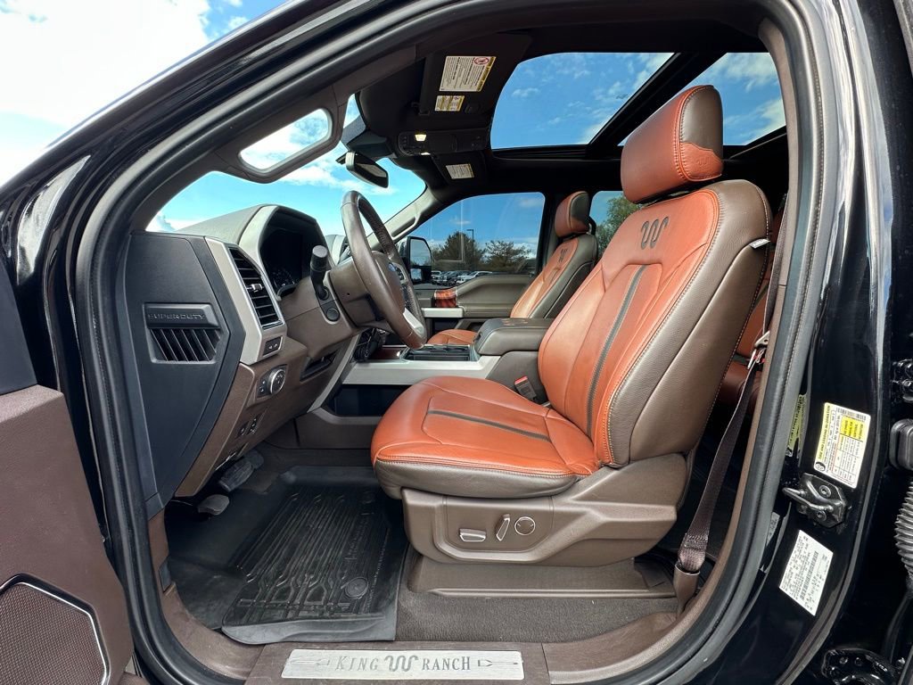 Used 2022 Ford F250 King Ranch w/ Chrome Package image 2