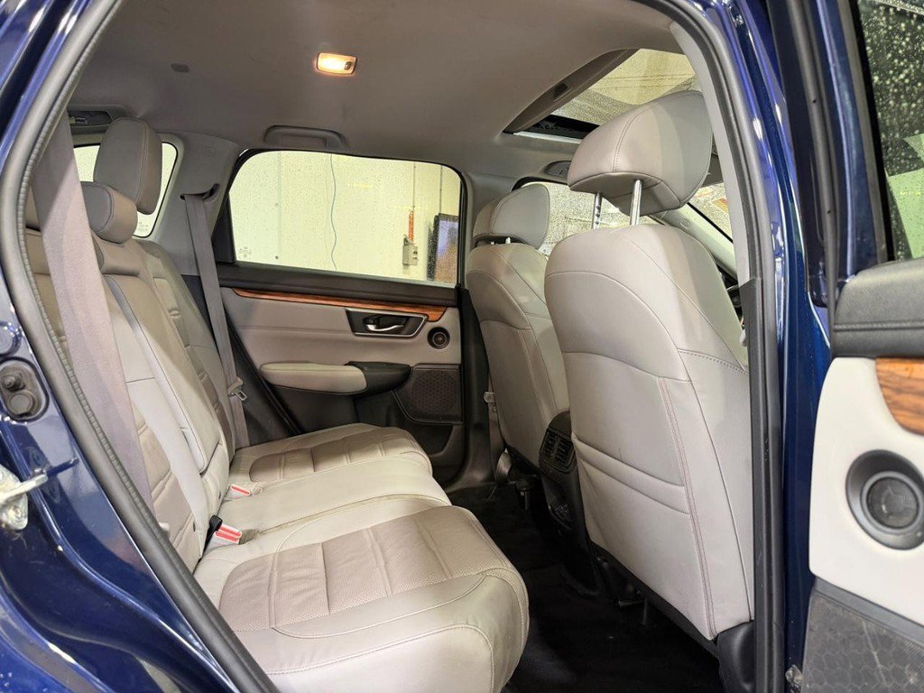 Used 2022 Honda CR-V EX-L image 10