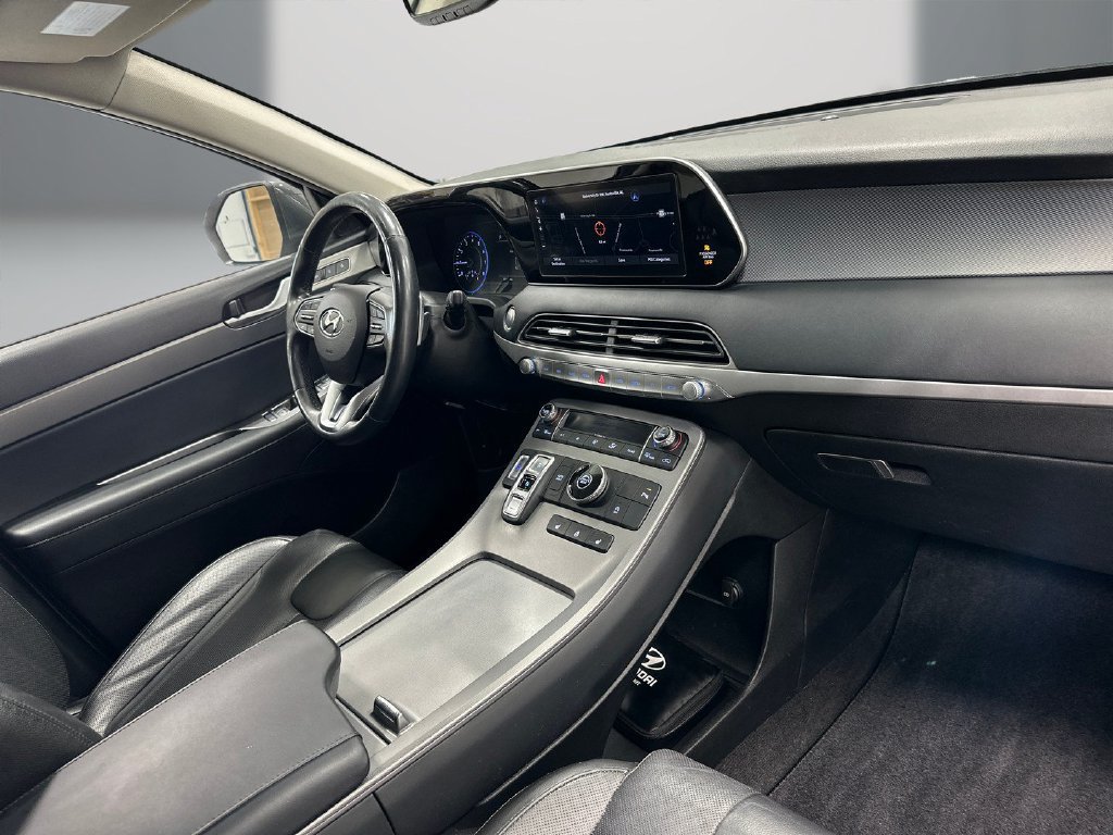 Used 2021 Hyundai Palisade SEL w/ Premium Package FWD image 16