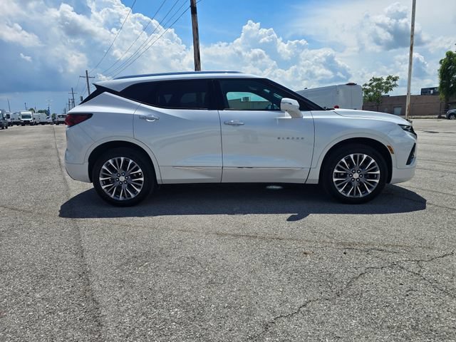 Used 2021 Chevrolet Blazer Premier w/ Driver Confidence II Package AWD/4WD image 2