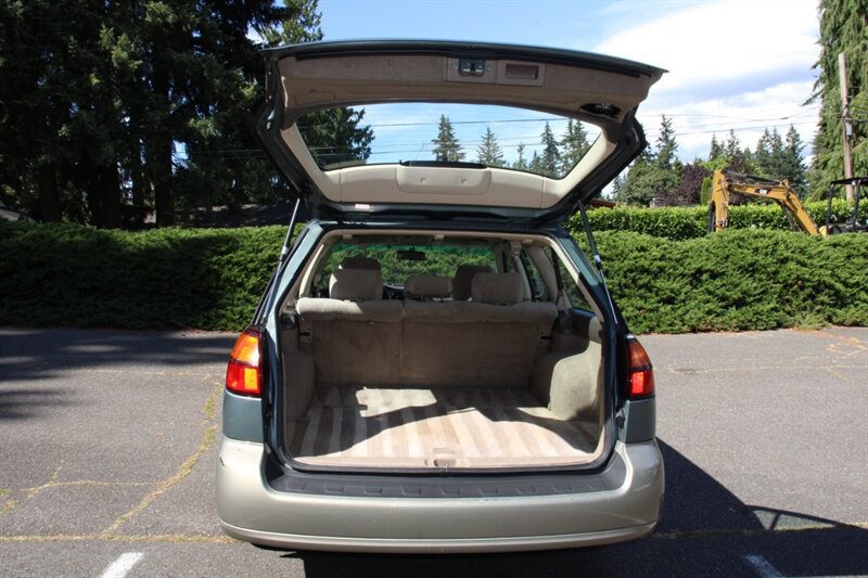 Used 2002 Subaru Outback Wagon AWD/4WD image 16