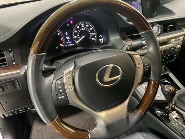 Used 2014 Lexus ES 350 w/ Premium Package FWD image 17