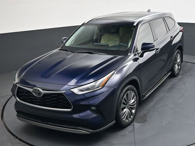 Used 2021 Toyota Highlander Platinum image 26