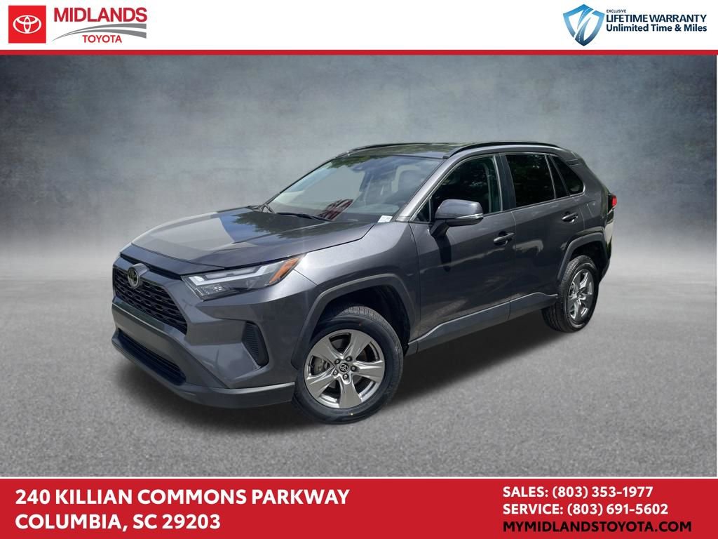 Used 2024 Toyota RAV4 XLE FWD image 1