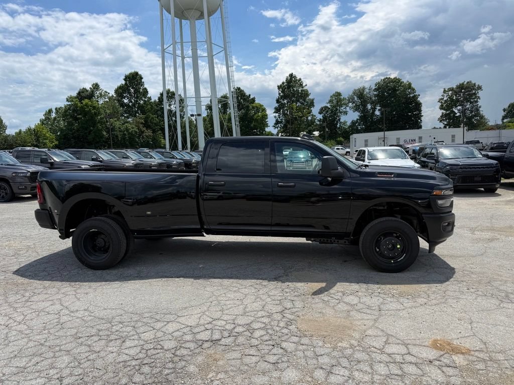 New 2026 RAM 3500 Tradesman AWD/4WD image 5