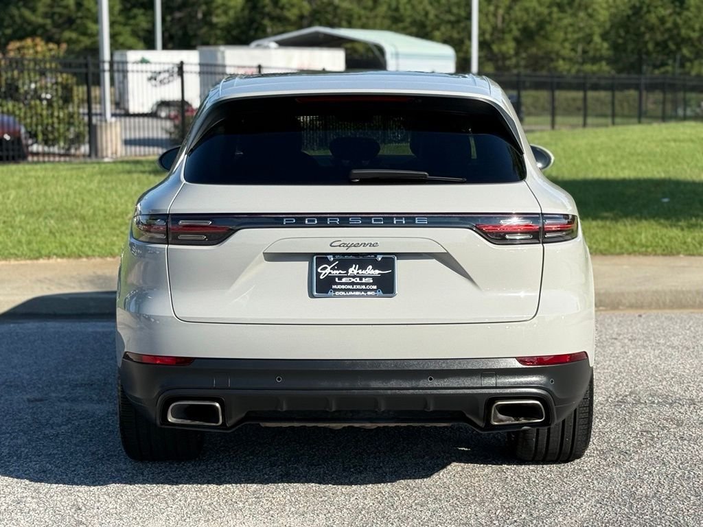 Used 2021 Porsche Cayenne AWD/4WD image 12