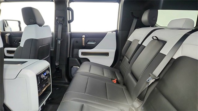 Used 2024 GMC Hummer EV 3X w/ Omega Edition image 28