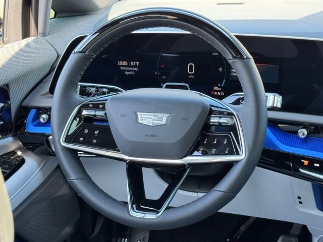 New 2025 Cadillac Optiq Luxury 1 image 26