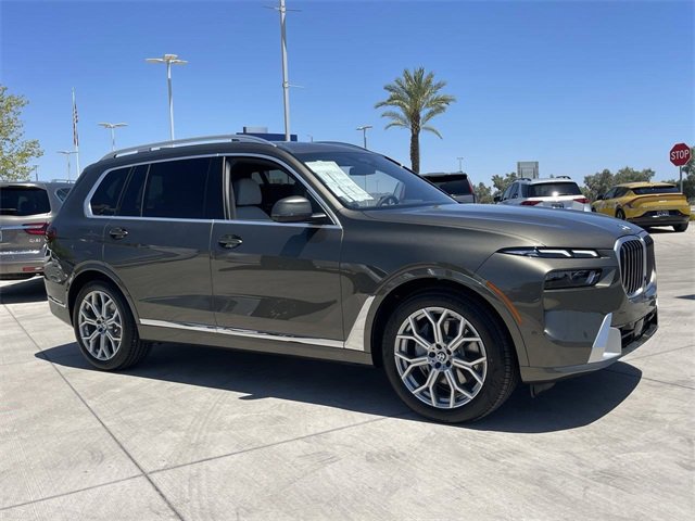 New 2026 BMW X7 xDrive40i image 4