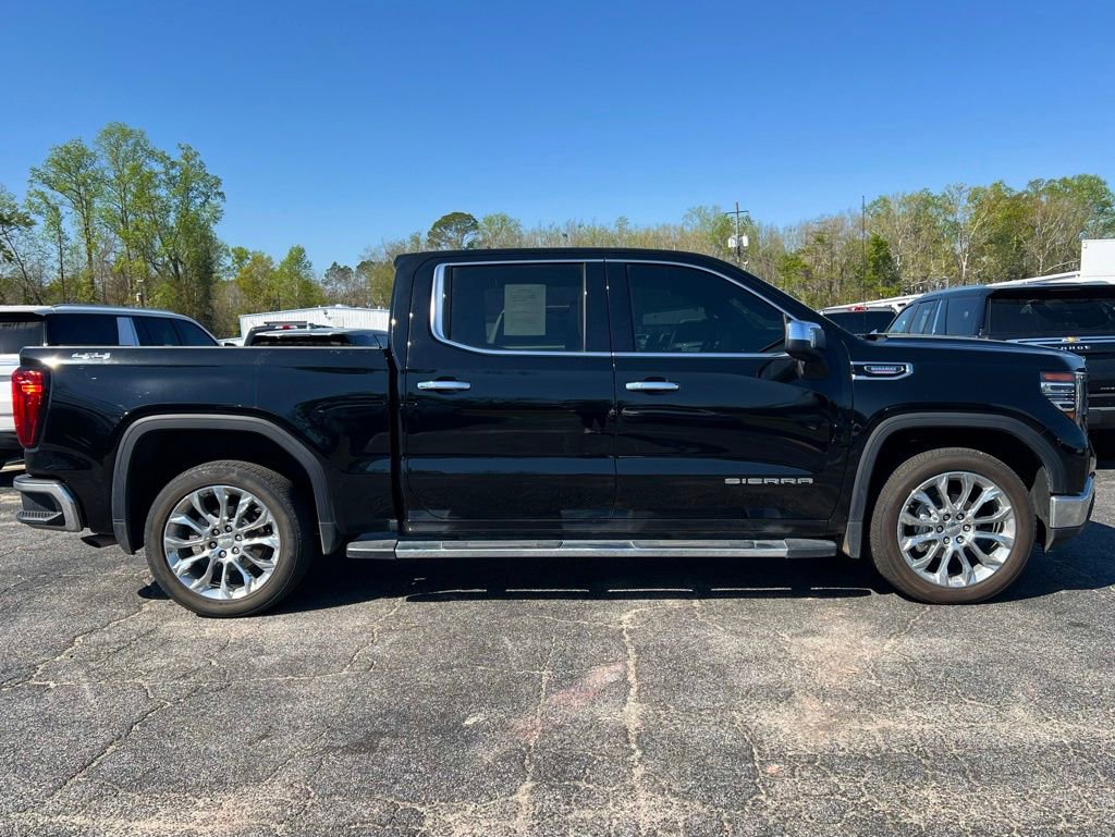 Used 2023 GMC Sierra 1500 SLT w/ SLT Premium Plus Package AWD/4WD image 2