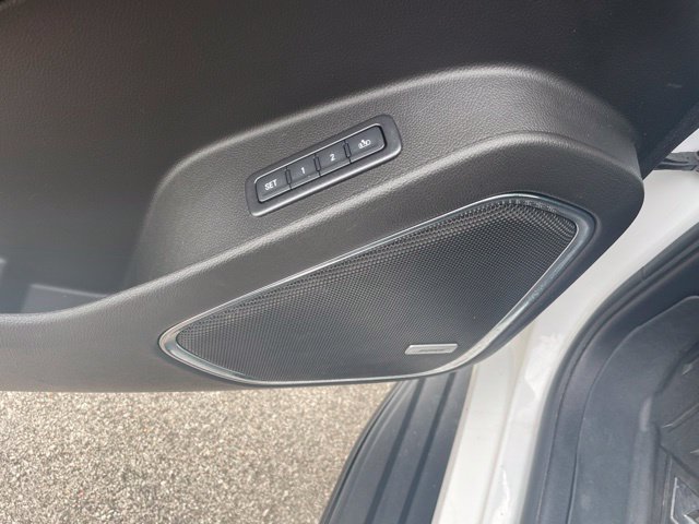 Used 2018 Chevrolet Tahoe LT w/ RST Edition AWD/4WD image 21