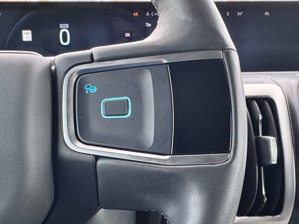 Used 2025 Ford Expedition Max Active image 9