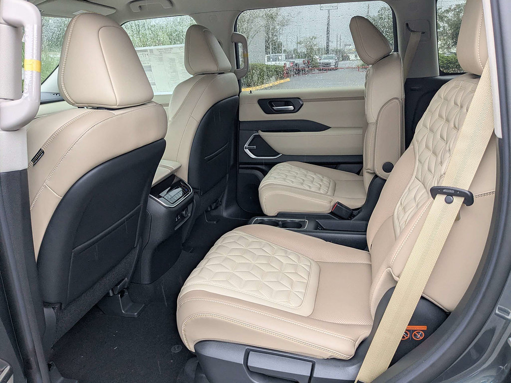 New 2026 Nissan Armada Platinum Reserve AWD/4WD image 15