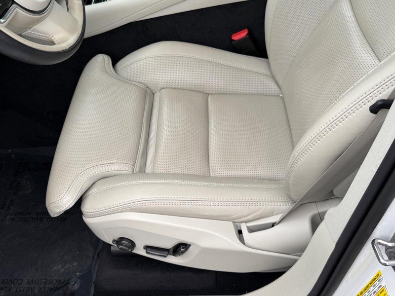 Certified 2023 Volvo XC90 T8 Ultimate w/ Protection Package Premier image 17