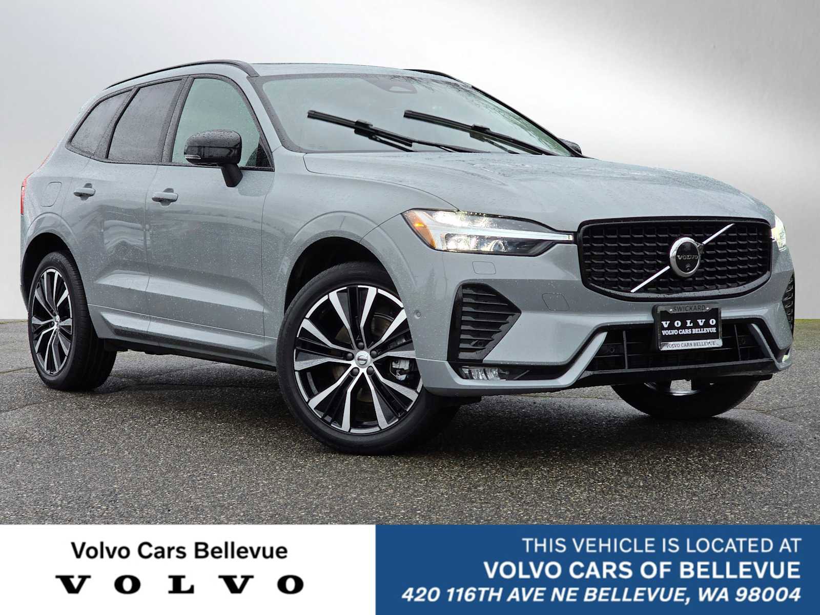 Certified 2025 Volvo XC60 B5 Plus image 1