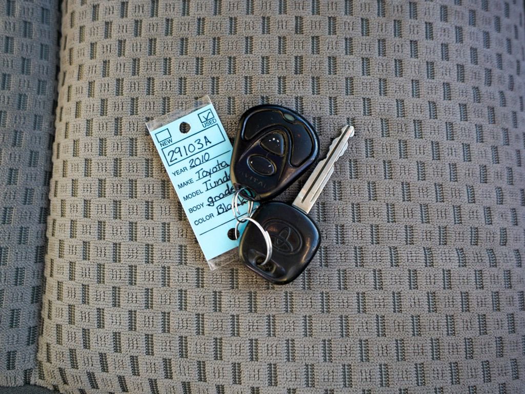 Used 2010 Toyota Tundra SR5 image 33