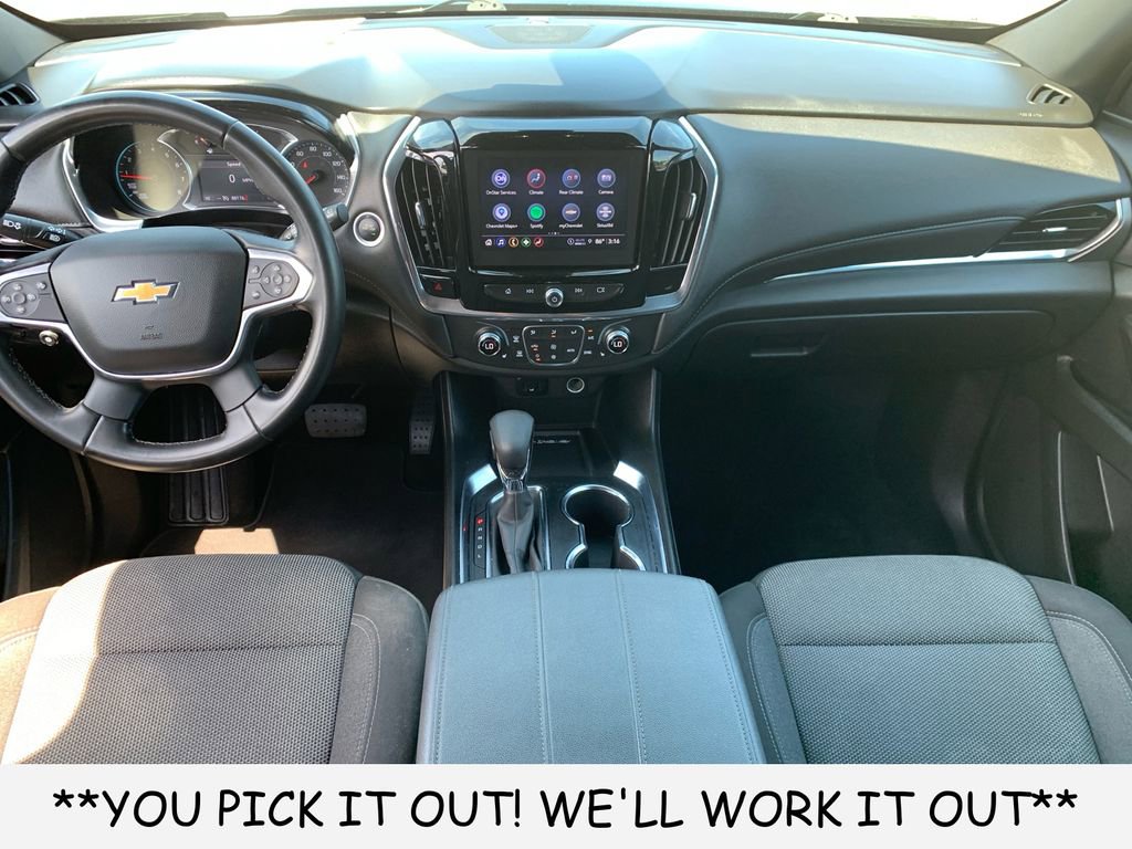 Used 2023 Chevrolet Traverse LT FWD image 24