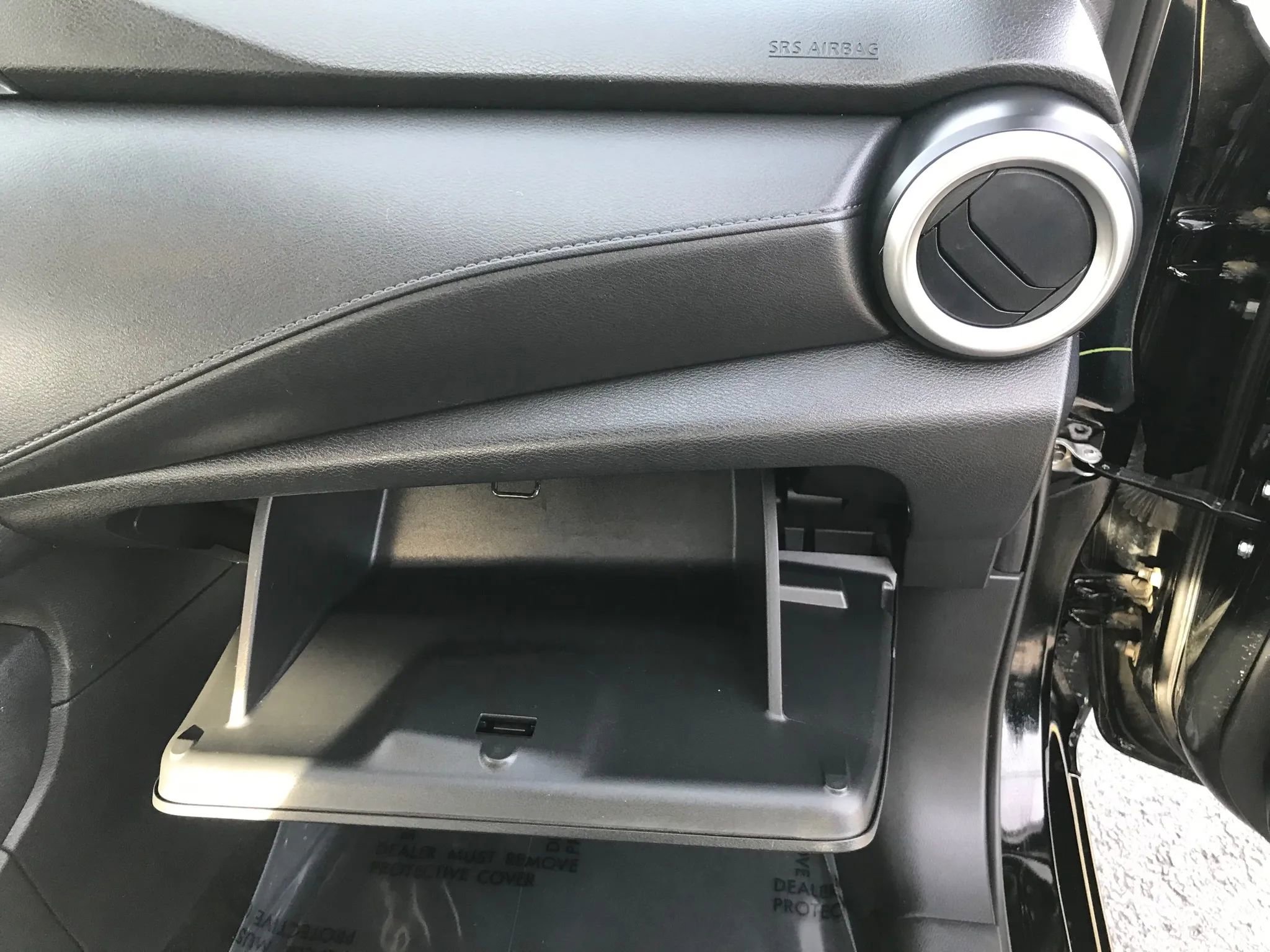 Used 2024 Nissan Versa S w/ Trunk Package image 41