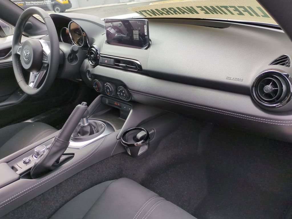 New 2026 MAZDA MX-5 Miata Club w/ Interior Package RWD image 15