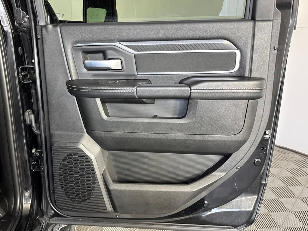 Certified 2026 RAM 2500 Big Horn AWD/4WD image 46