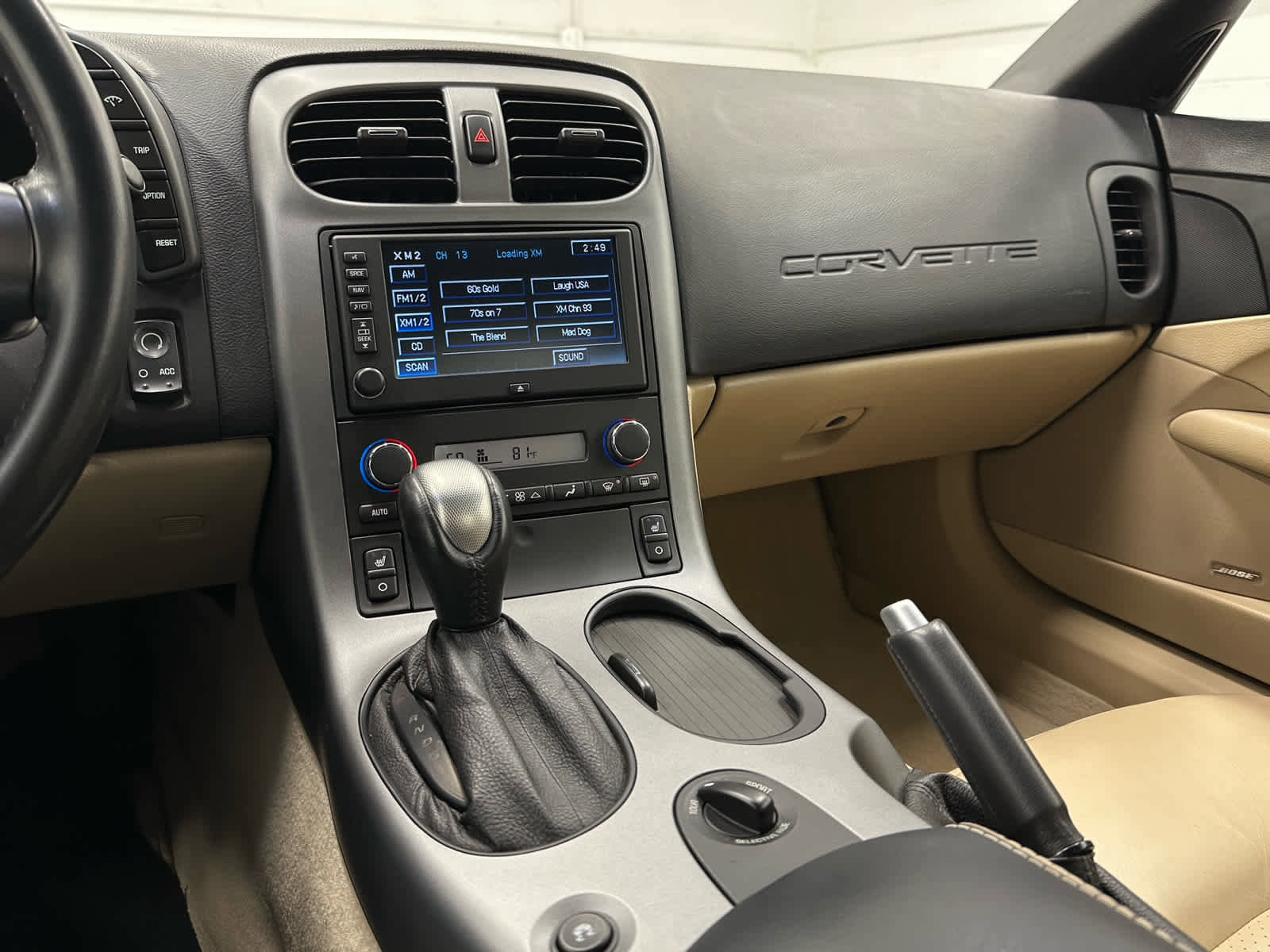 Used 2006 Chevrolet Corvette Convertible w/ Preferred Equipment Group RWD image 27