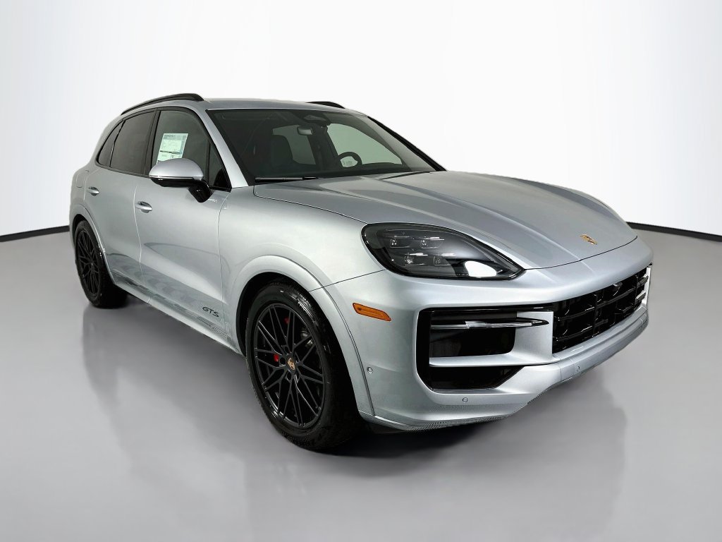 New 2026 Porsche Cayenne GTS AWD/4WD image 7